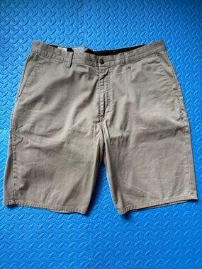 Volcom Men's Flat Front Khaki Shorts